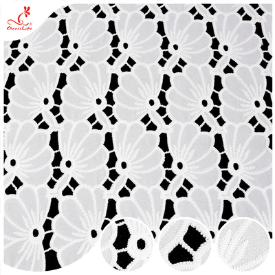 संग्रह पॉलिएस्टर आकर्षक फीता छेद पुष्प कढ़ाई गुइपुरा फीता कपड़े